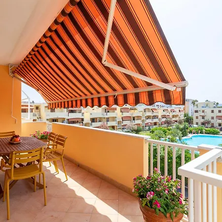 Itadhome - Coral Beachside With Pool And Private Parking * 알게로