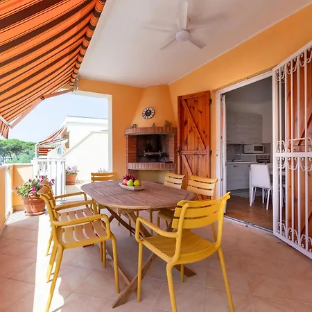Itadhome - Coral Beachside With Pool And Private Parking 아파트 알게로