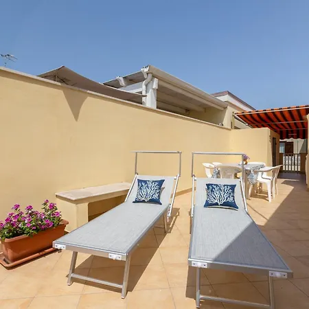 Itadhome - Coral Beachside With Pool And Private Parking Lejlighed Alghero